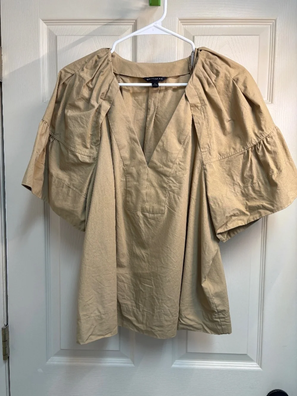 Banana Republic tan top